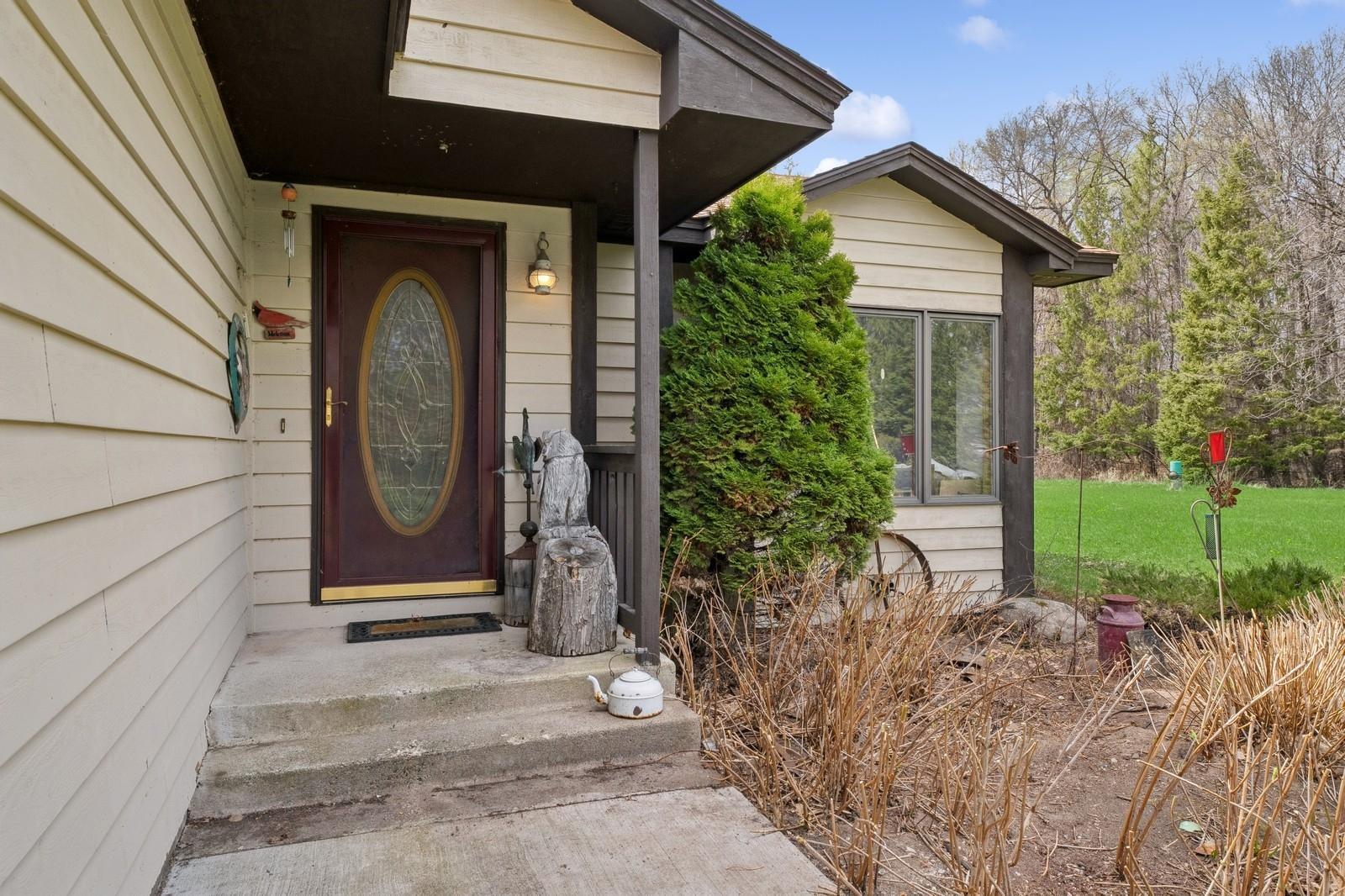 35292 Central Drive, Cambridge, Minnesota image 5