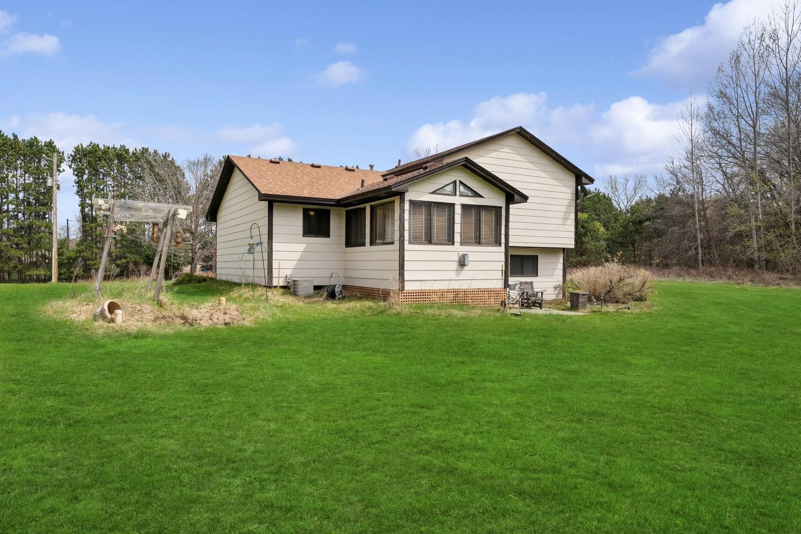 35292 Central Drive, Cambridge, Minnesota image 10