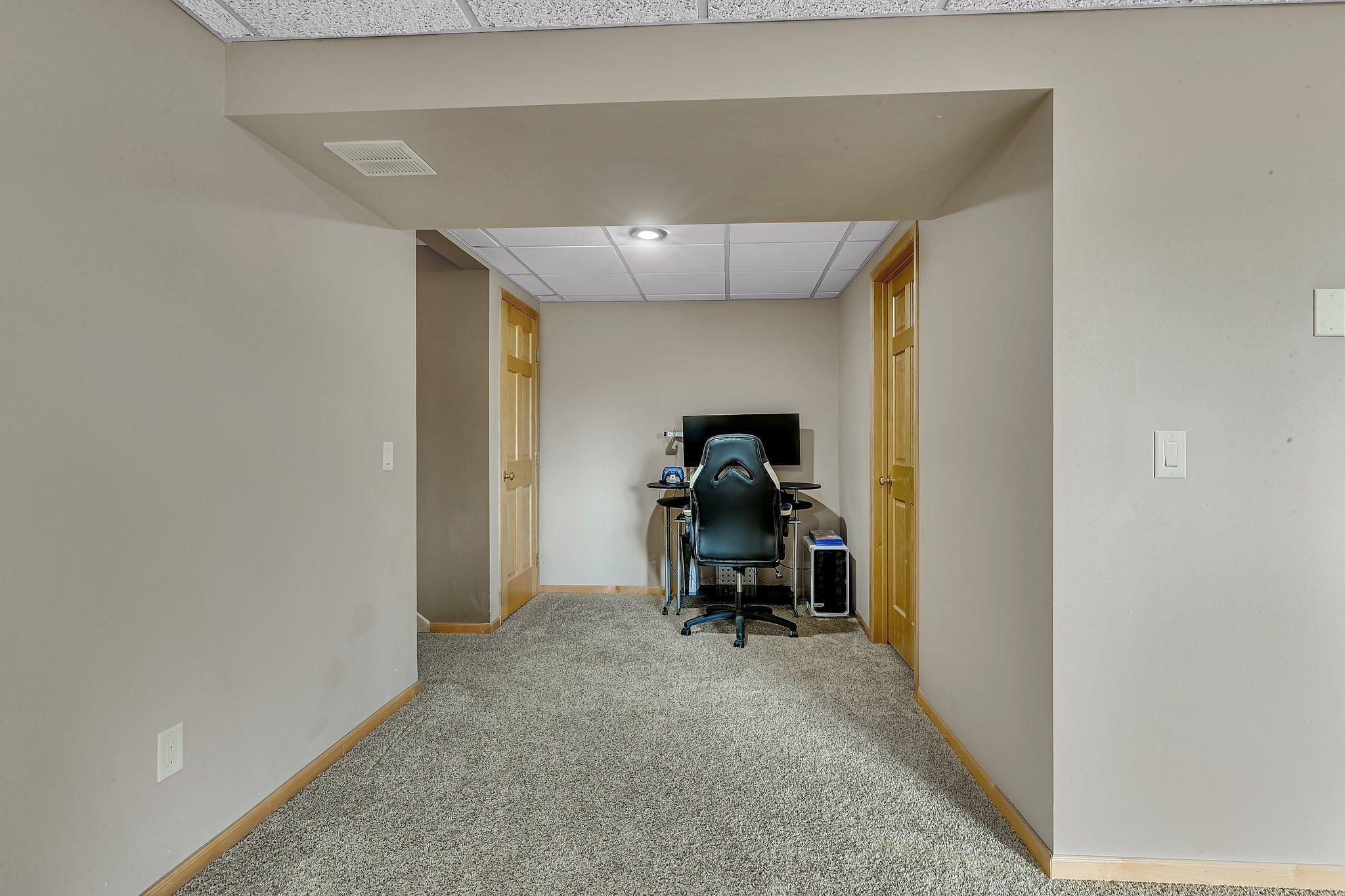 7124 Rolling View Drive, Saint Cloud, Minnesota image 24