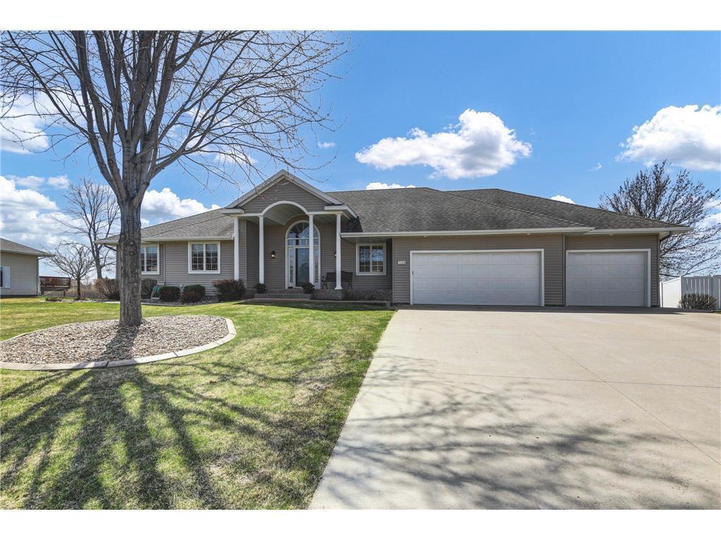 7124 Rolling View Drive, Saint Cloud, Minnesota image 1