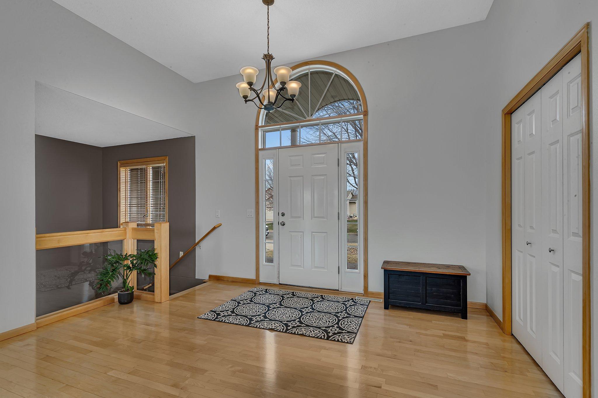 7124 Rolling View Drive, Saint Cloud, Minnesota image 3