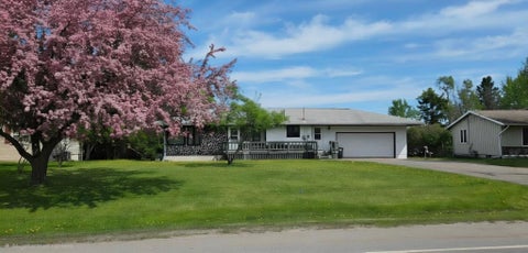 Homes For Sale - 120 Shorewood Drive<br/> Koochiching County, International Falls, MN 56649