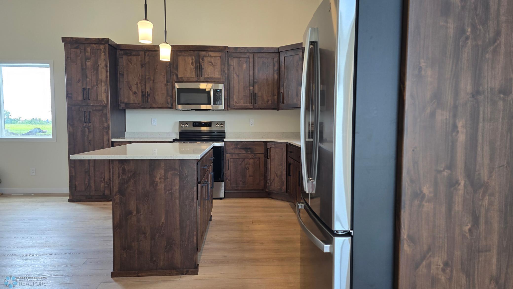 Fargo, North Dakota 58104, United States, 4 Bedrooms Bedrooms, ,2 BathroomsBathrooms,Residential,Pending,145180