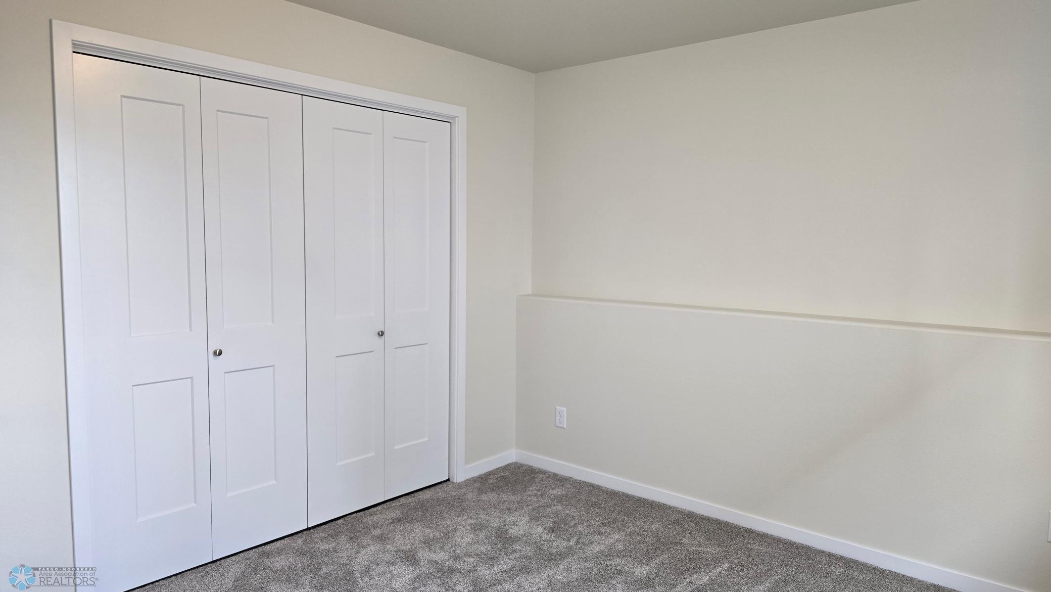 Fargo, North Dakota 58104, United States, 4 Bedrooms Bedrooms, ,2 BathroomsBathrooms,Residential,Pending,145180