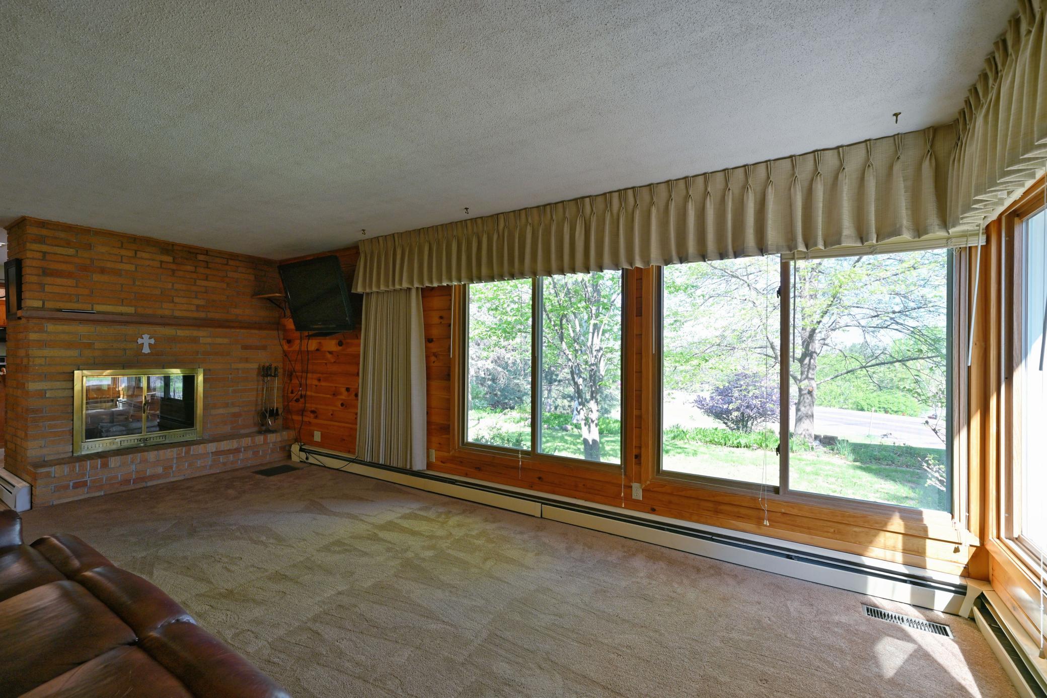 811 S Russell Street, Grantsburg, Wisconsin image 17