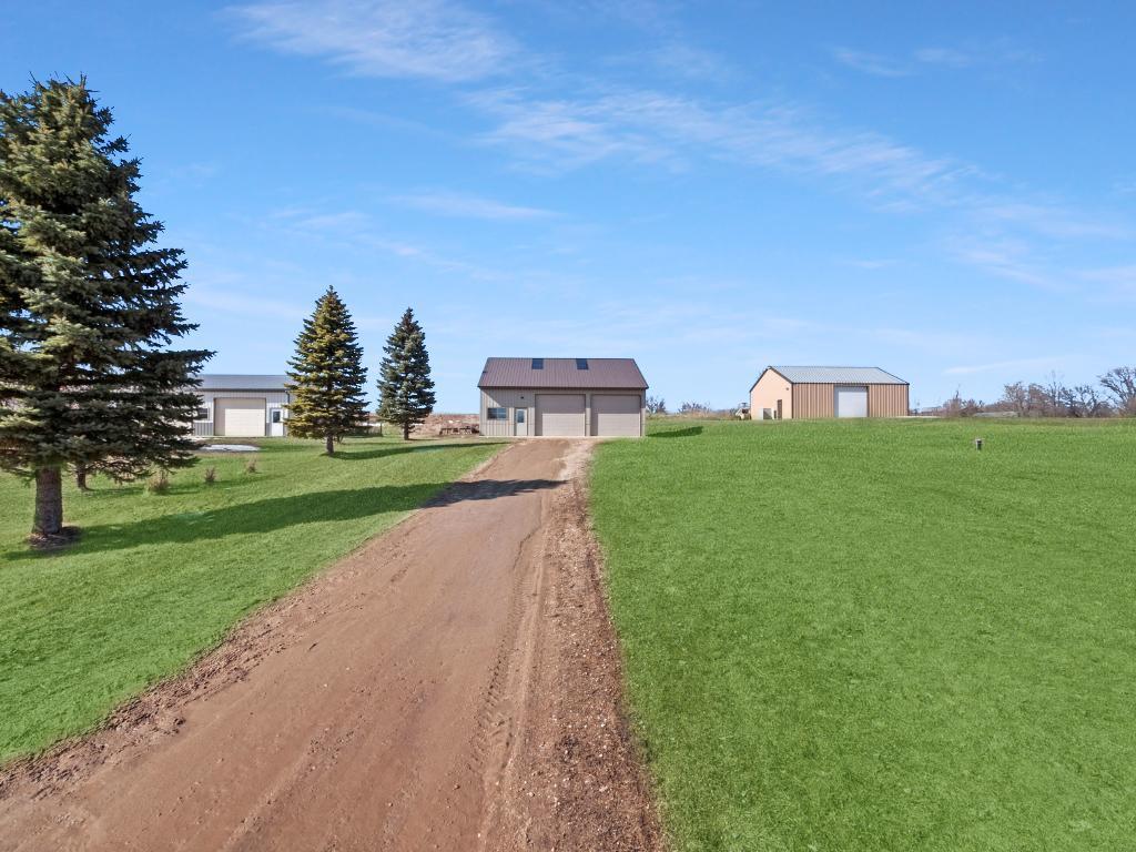 1330 W Latoka Drive, Alexandria, Minnesota image 2