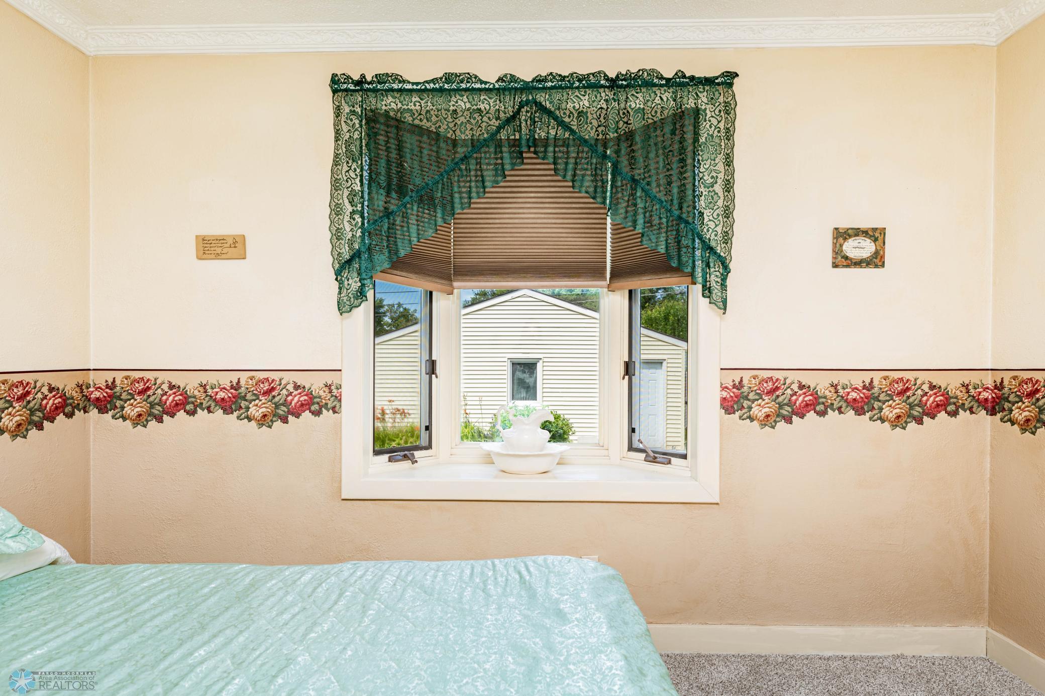 Wahpeton, North Dakota 58075, United States, 5 Bedrooms Bedrooms, ,3 BathroomsBathrooms,Residential,Active,49022