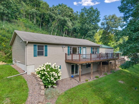 Homes For Sale - 6648 Gonia Drive<br/> Caledonia, MN 55921