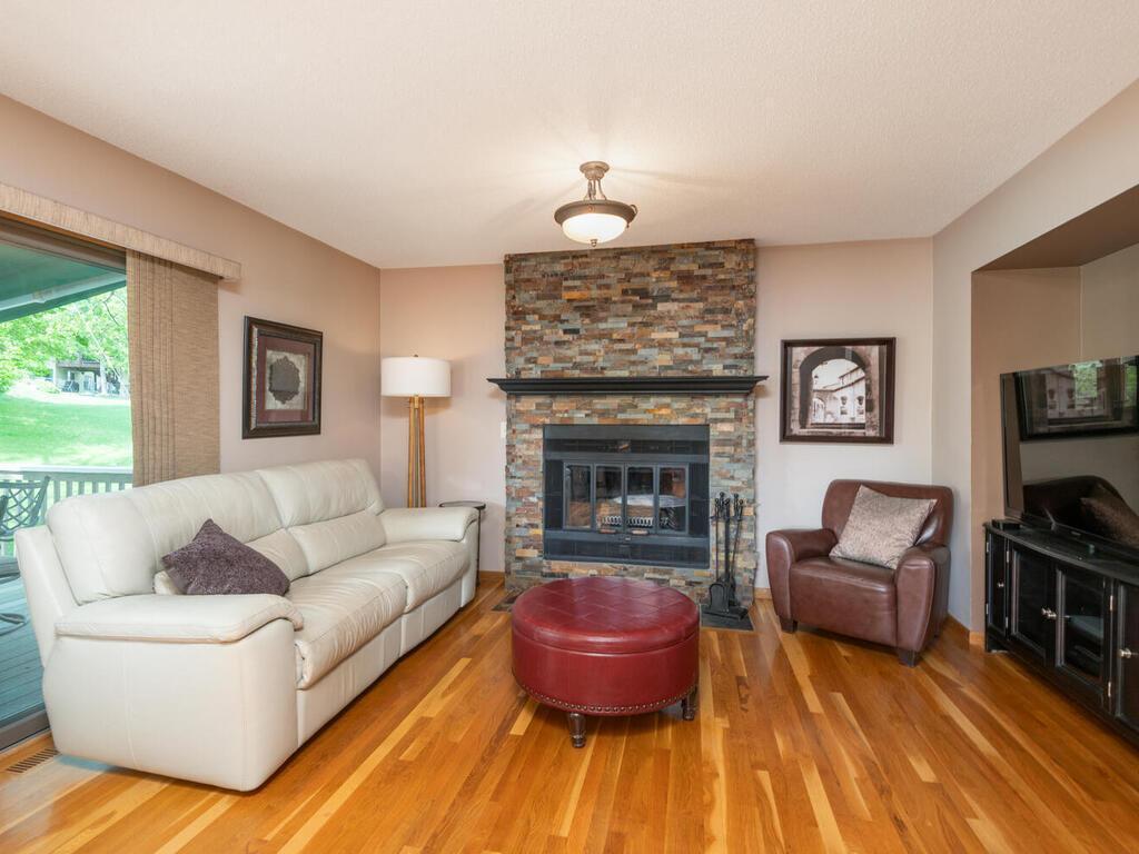 5705 Quinwood Lane, Plymouth, Minnesota image 14