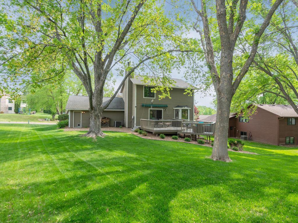 5705 Quinwood Lane, Plymouth, Minnesota image 35