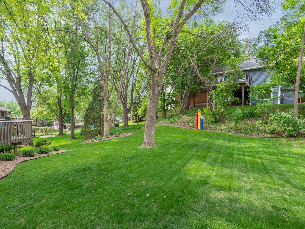 5705 Quinwood Lane, Plymouth, Minnesota image 34