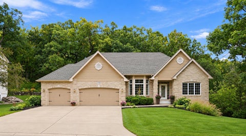 Homes For Sale - 17700 Layton Path<br/> Lakeville, MN 55044