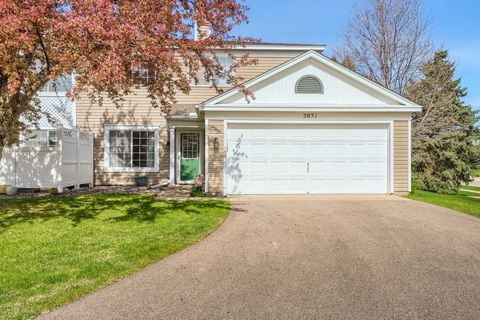 Townhouse For Sale - 2021 Southcross Drive<br/> Burnsville, MN 55306