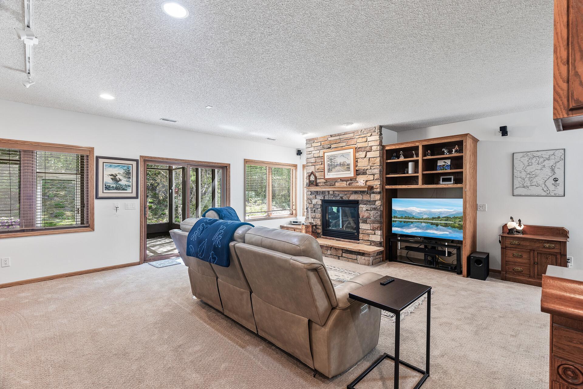 14983 Summit Circle, Prior Lake, Minnesota image 33