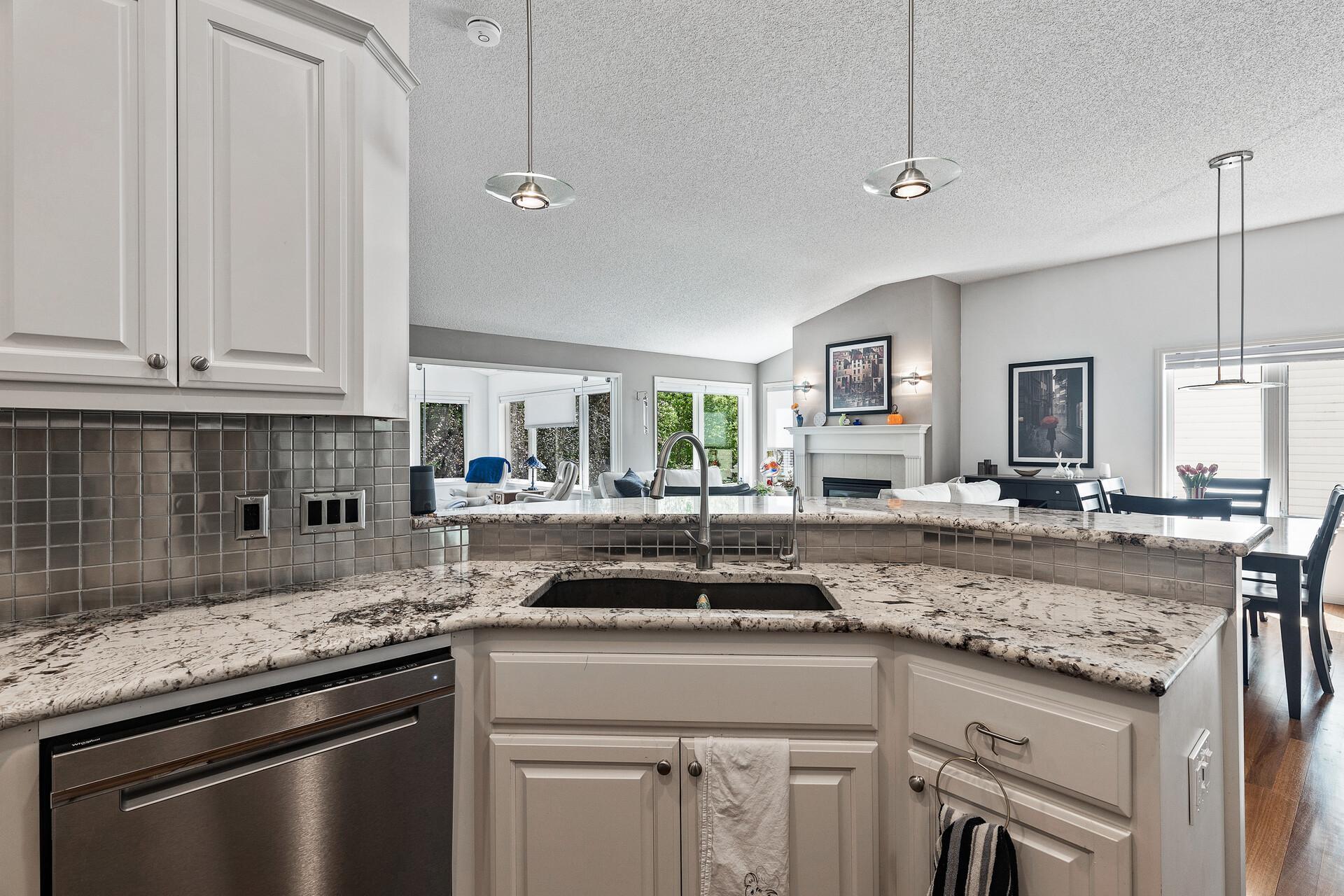 14983 Summit Circle, Prior Lake, Minnesota image 18