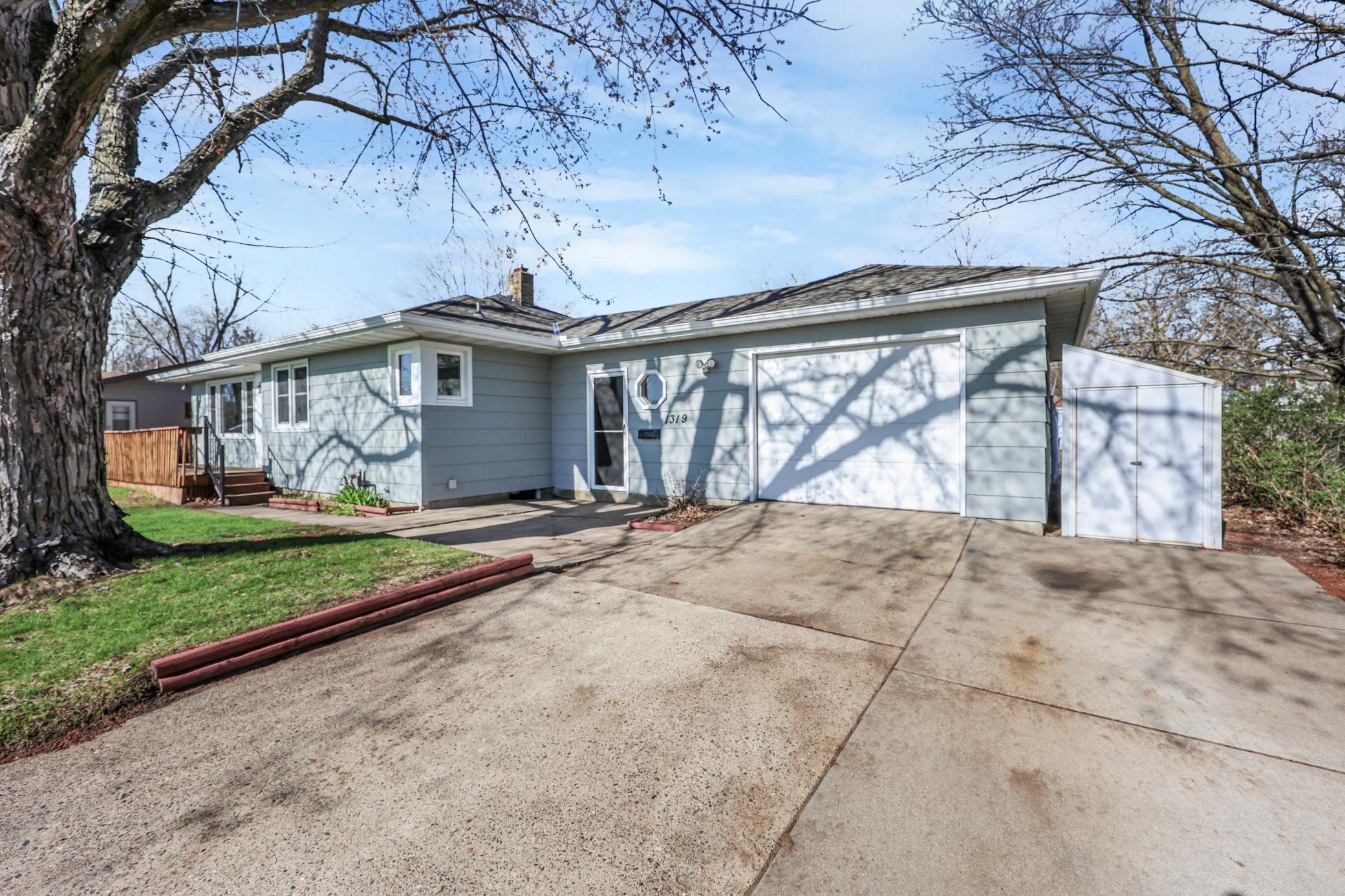 1319 15th Avenue, Saint Cloud, Minnesota image 3