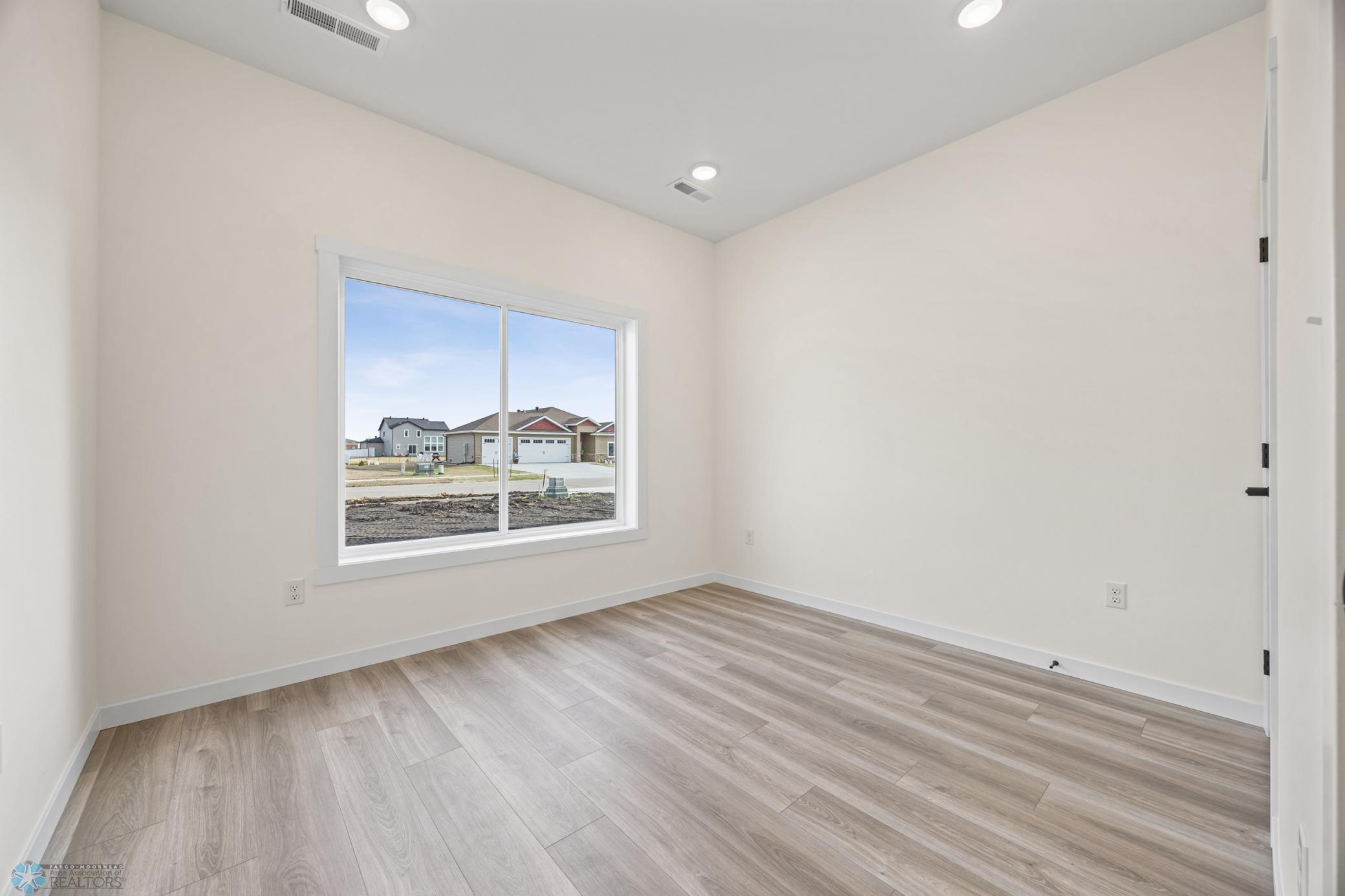 4242 Bristlecone Loop, Fargo, North Dakota image 21