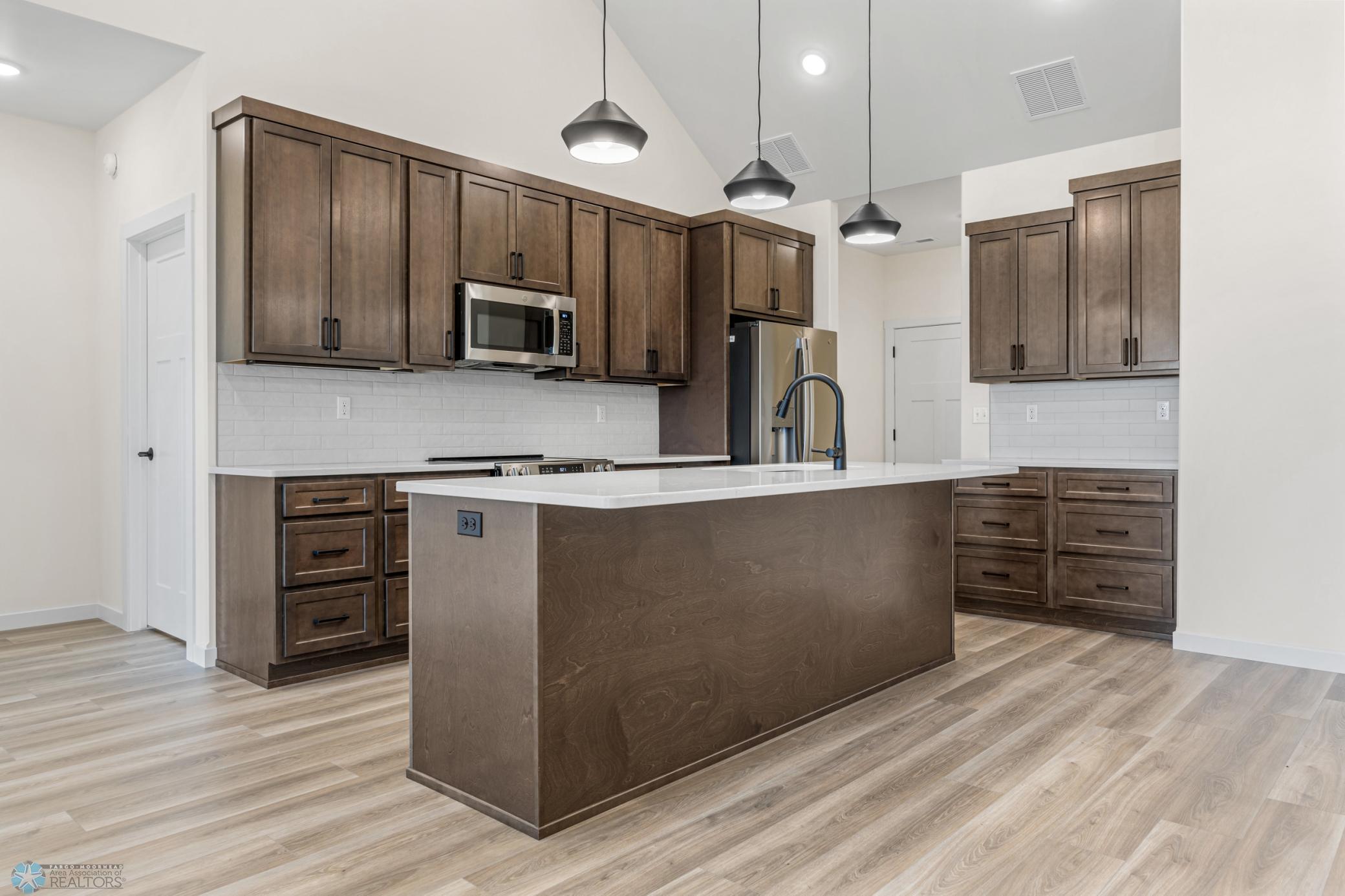 4242 Bristlecone Loop, Fargo, North Dakota image 10