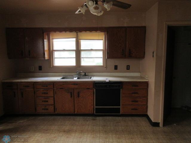 Dilworth, Minnesota 56529, United States, 3 Bedrooms Bedrooms, ,1 BathroomBathrooms,Residential,Active,155249