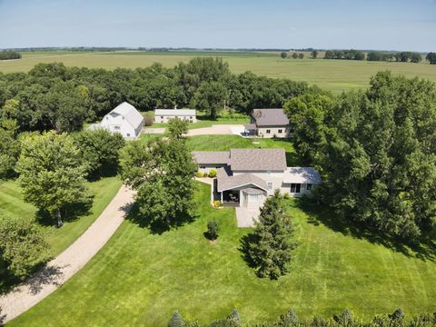Homes For Sale - 15304 County Road 11<br/> Herman, MN 56248