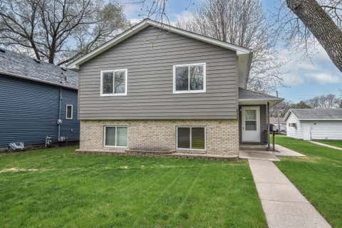 Homes For Sale - 811 Broadway Avenue<br/> Benton County, Sauk Rapids, MN 56379