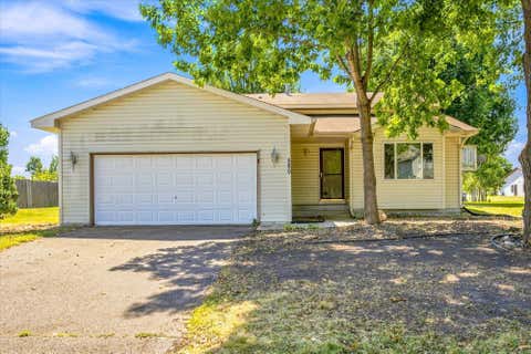 Homes For Sale - 580 W 11th Street<br/> Rush City, MN 55069