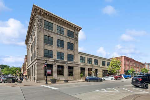 Condo For Sale - 222 Bush Street<br/> Goodhue County, Red Wing, MN 55066