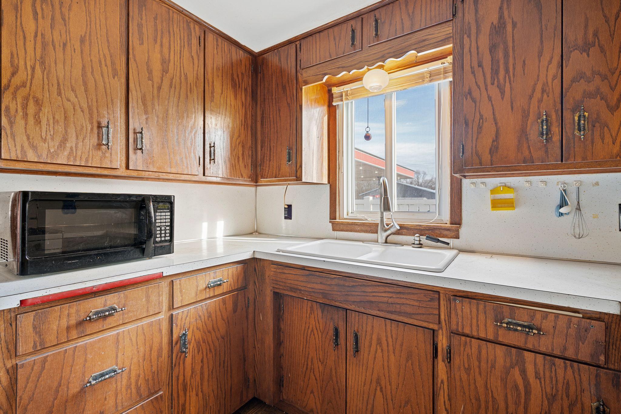 220 20th Street, Faribault, Minnesota image 12