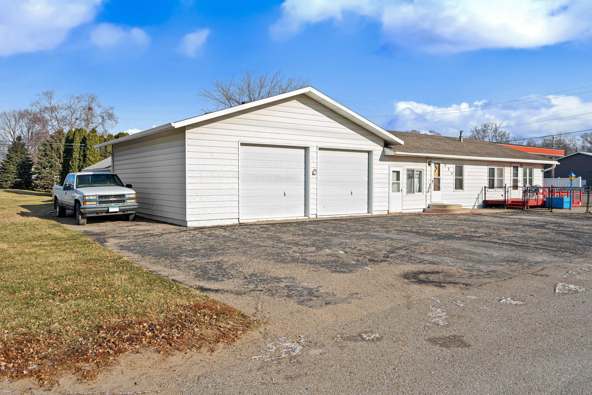 220 20th Street, Faribault, Minnesota image 3