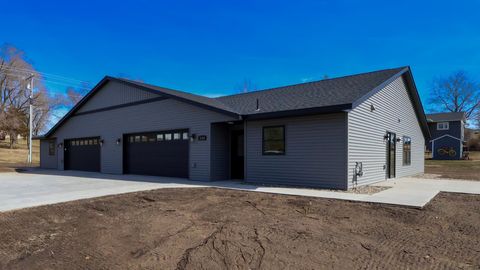 Homes For Sale - 300 Birch Street<br/> Sauk Centre, MN 56378