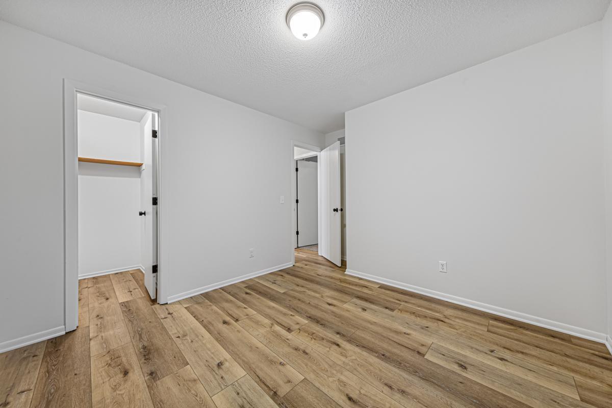1027 Wedgewood Lane, Eagan, Minnesota image 20