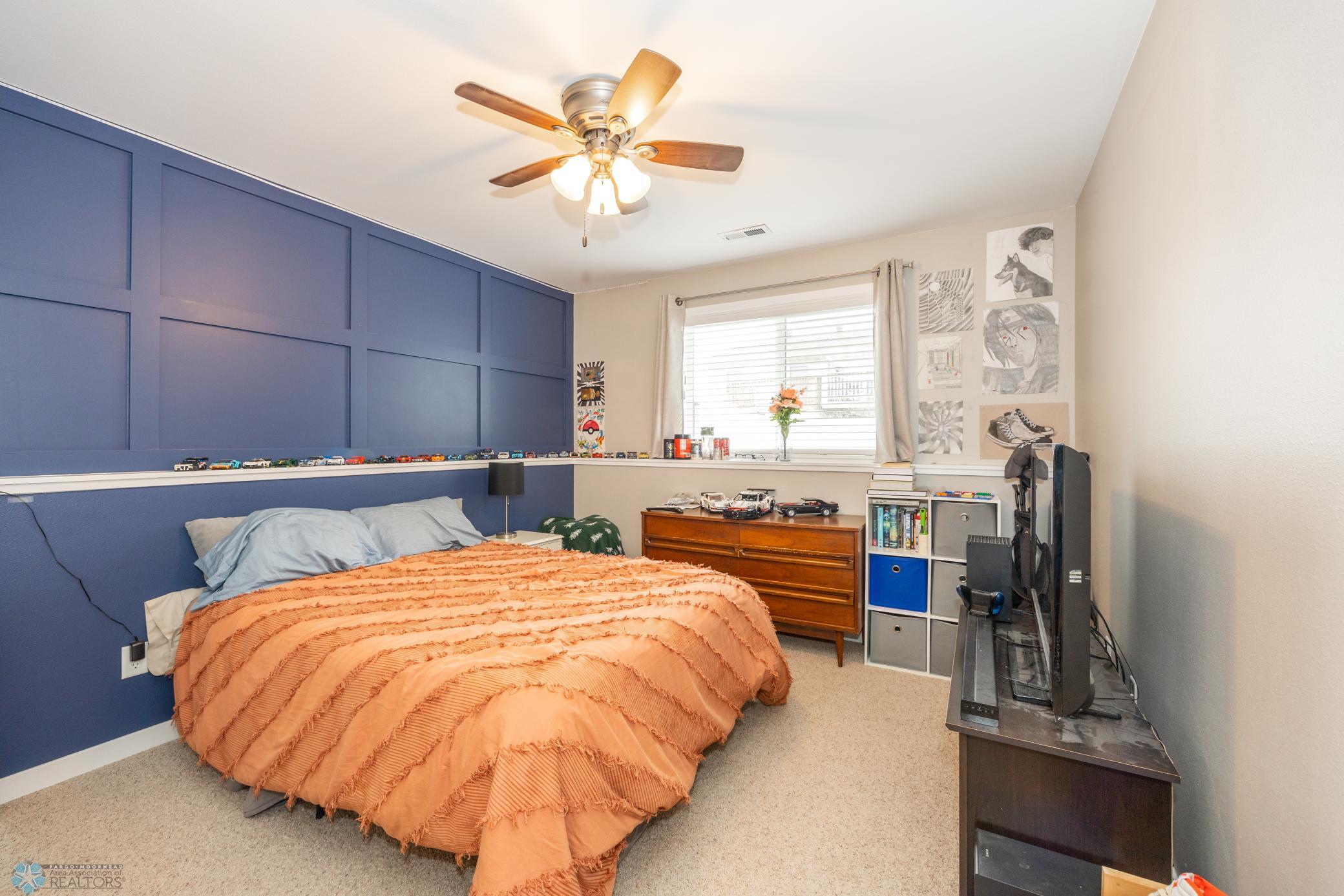 Fargo, North Dakota 58104, United States, 3 Bedrooms Bedrooms, ,2 BathroomsBathrooms,Residential,Pending,59058