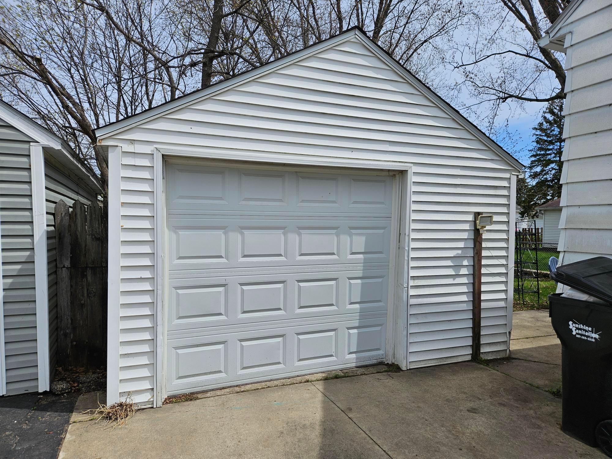 816 11th Avenue, Rochester, Minnesota image 2