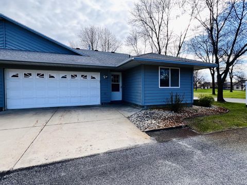 Townhouse For Sale - 314 Bogey Lane<br/> Stearns County, Cold Spring, MN 56320