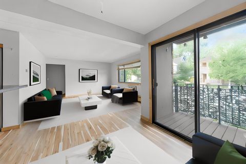 Condo For Sale - 2530 1st Avenue<br/> Hennepin County, Minneapolis, MN 55404