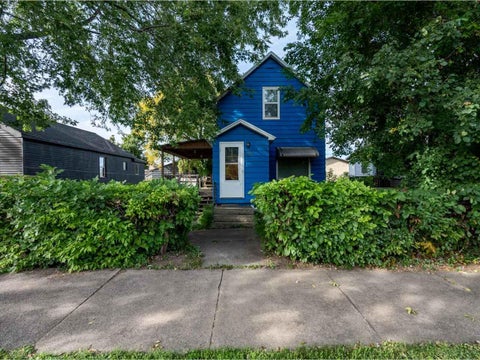 Homes For Sale - 220 W Howard Avenue<br/> Itasca County, Keewatin, MN 55753