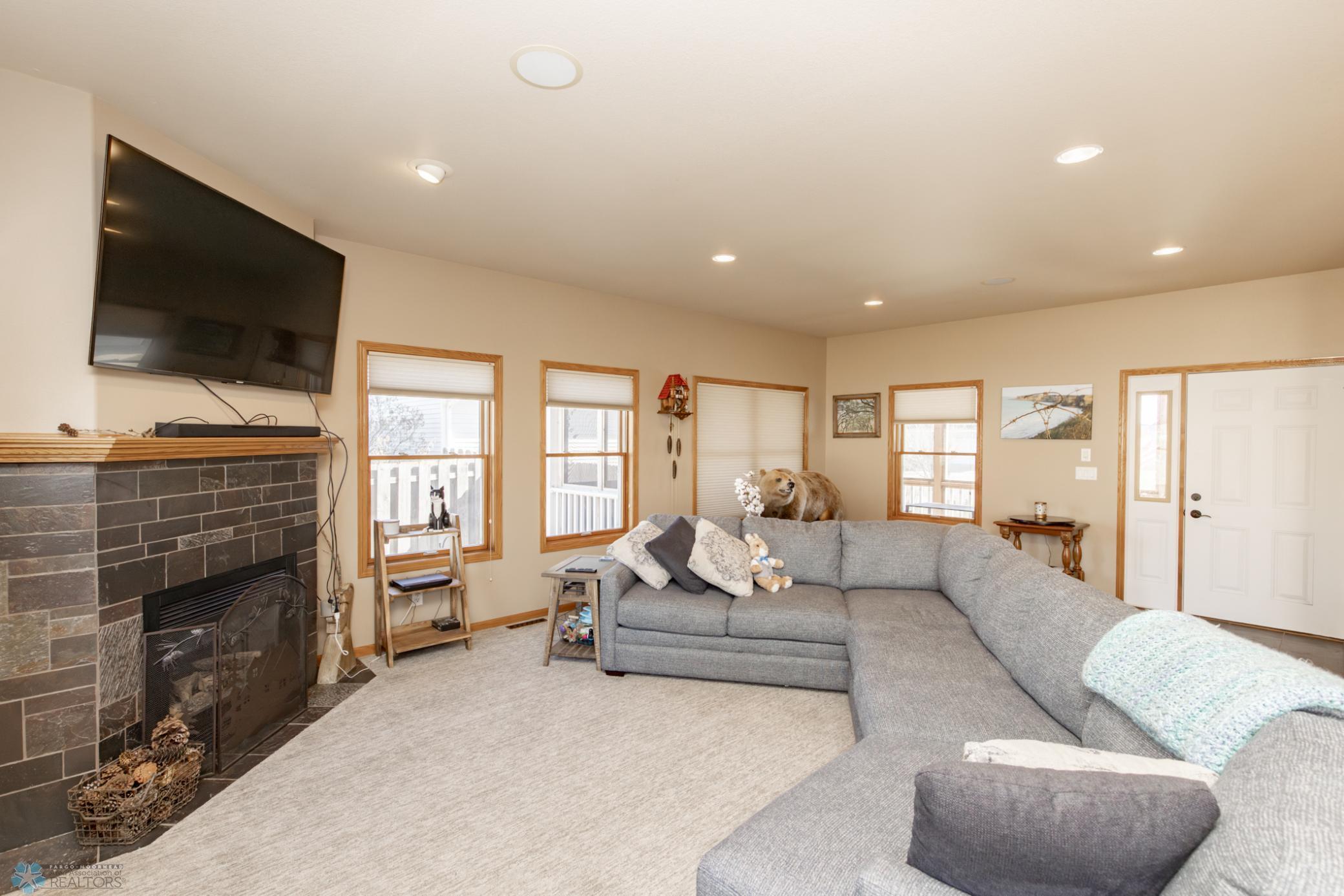3722 Norman Court, Fargo, North Dakota image 12