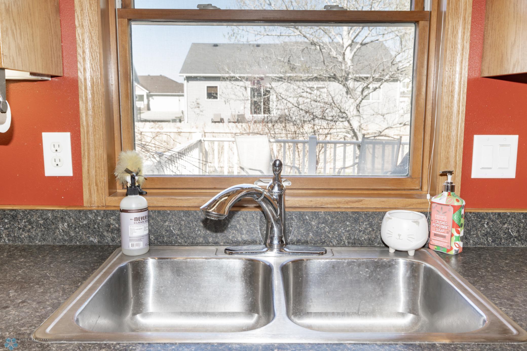 3722 Norman Court, Fargo, North Dakota image 22