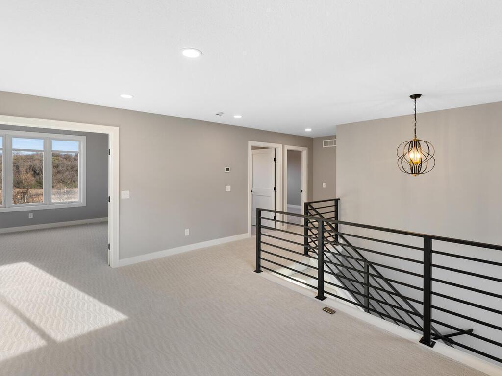 14913 Oakwood Drive, Burnsville, Minnesota image 19