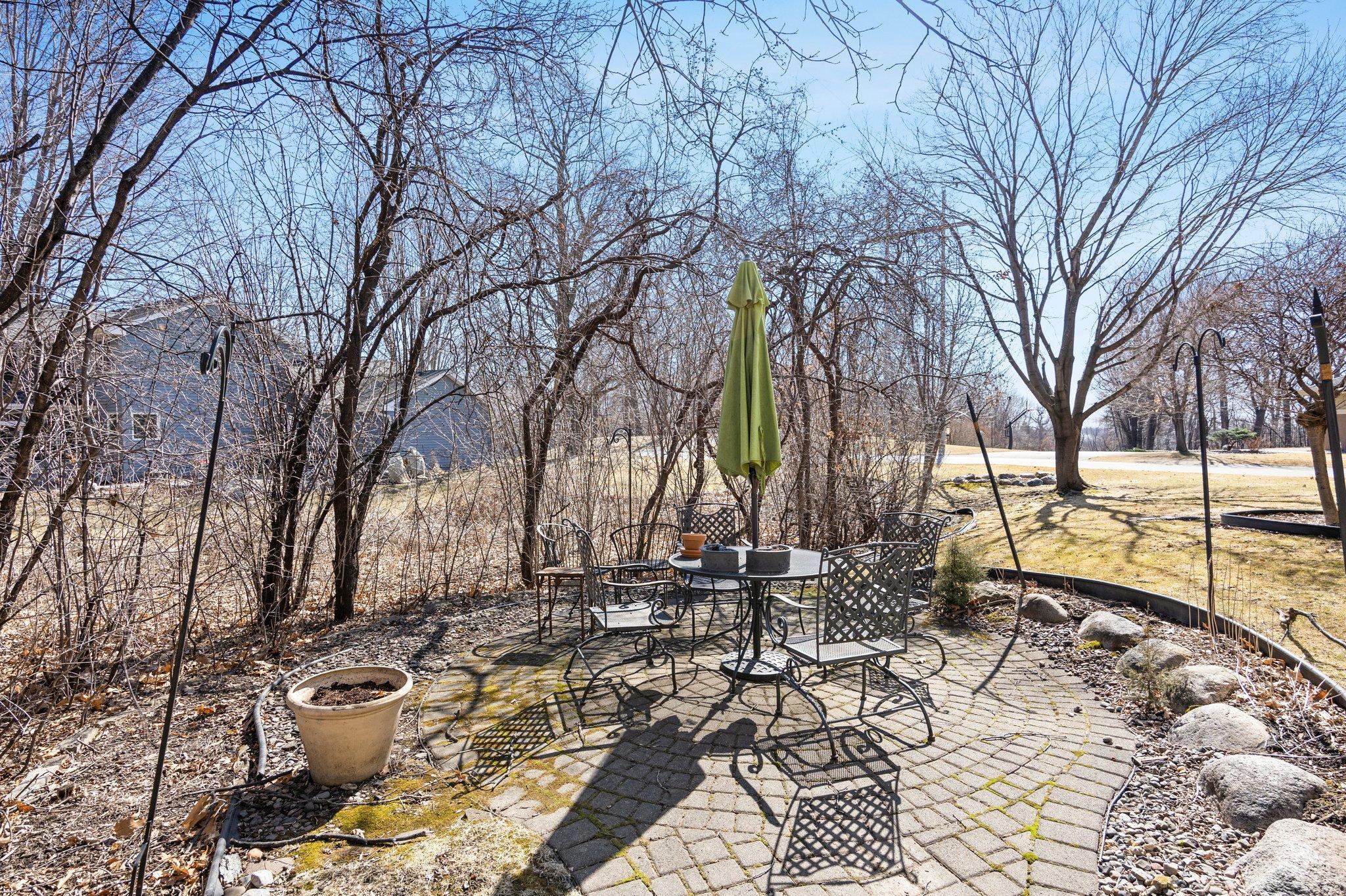 2408 Hunter Drive, Chanhassen, Minnesota image 32