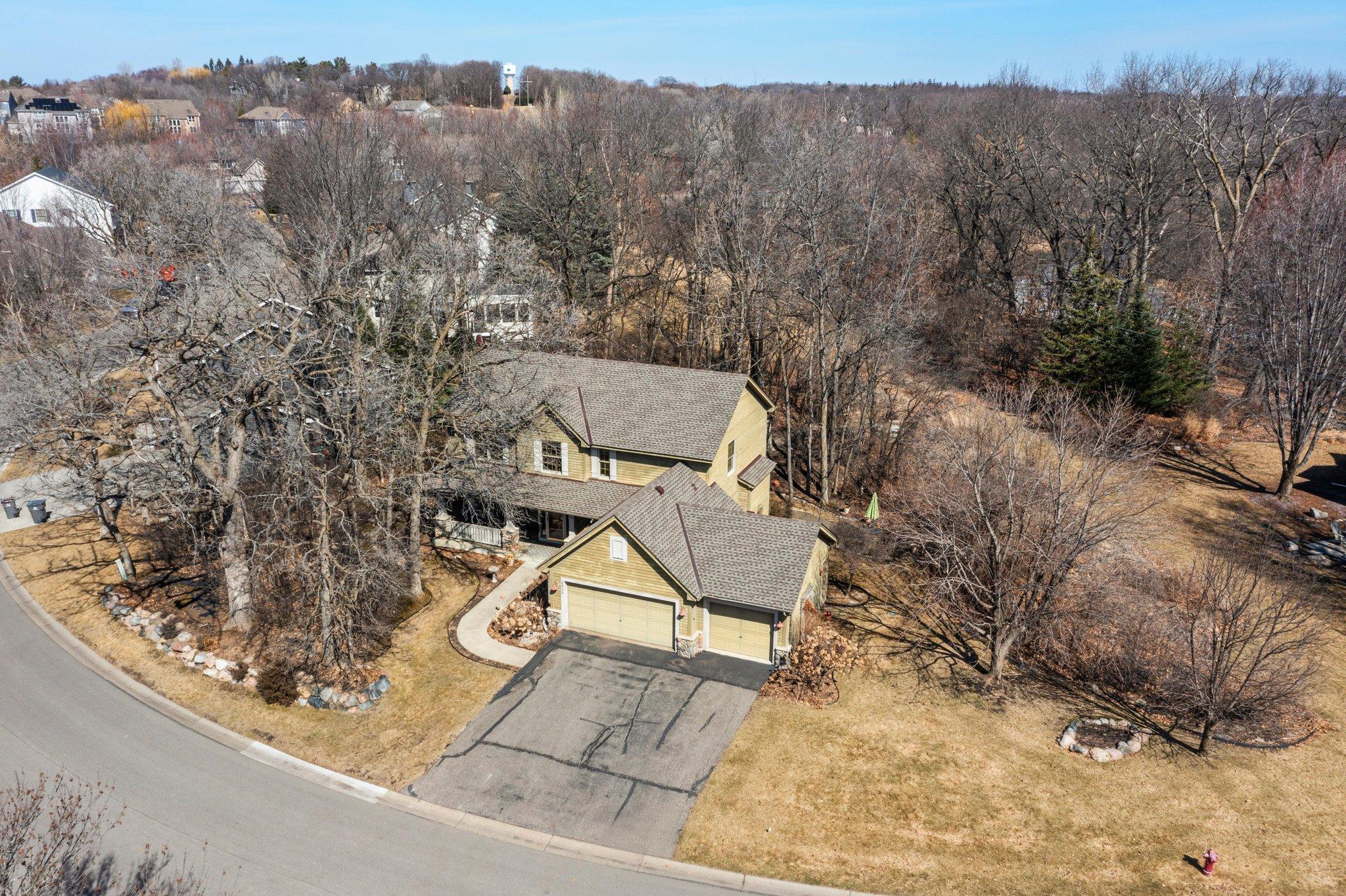 2408 Hunter Drive, Chanhassen, Minnesota image 37