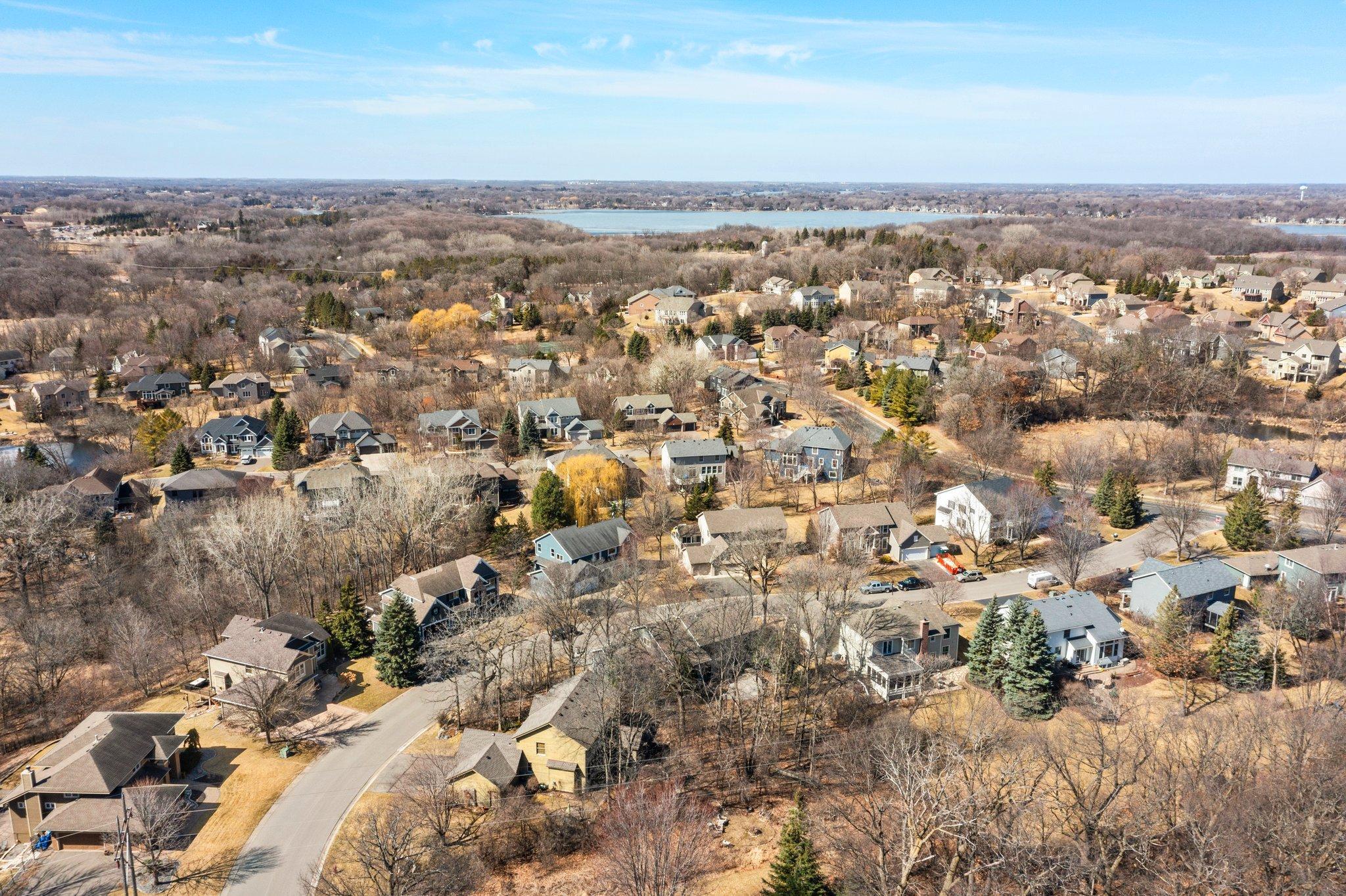 2408 Hunter Drive, Chanhassen, Minnesota image 39