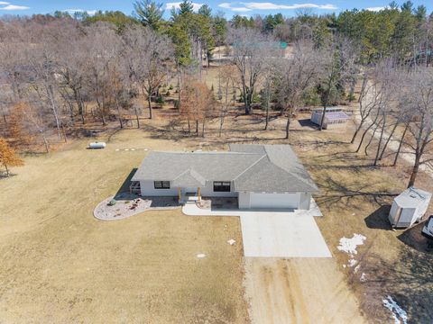 Homes For Sale - 32420 59th Ave Way<br/> Cannon Falls, MN 55009