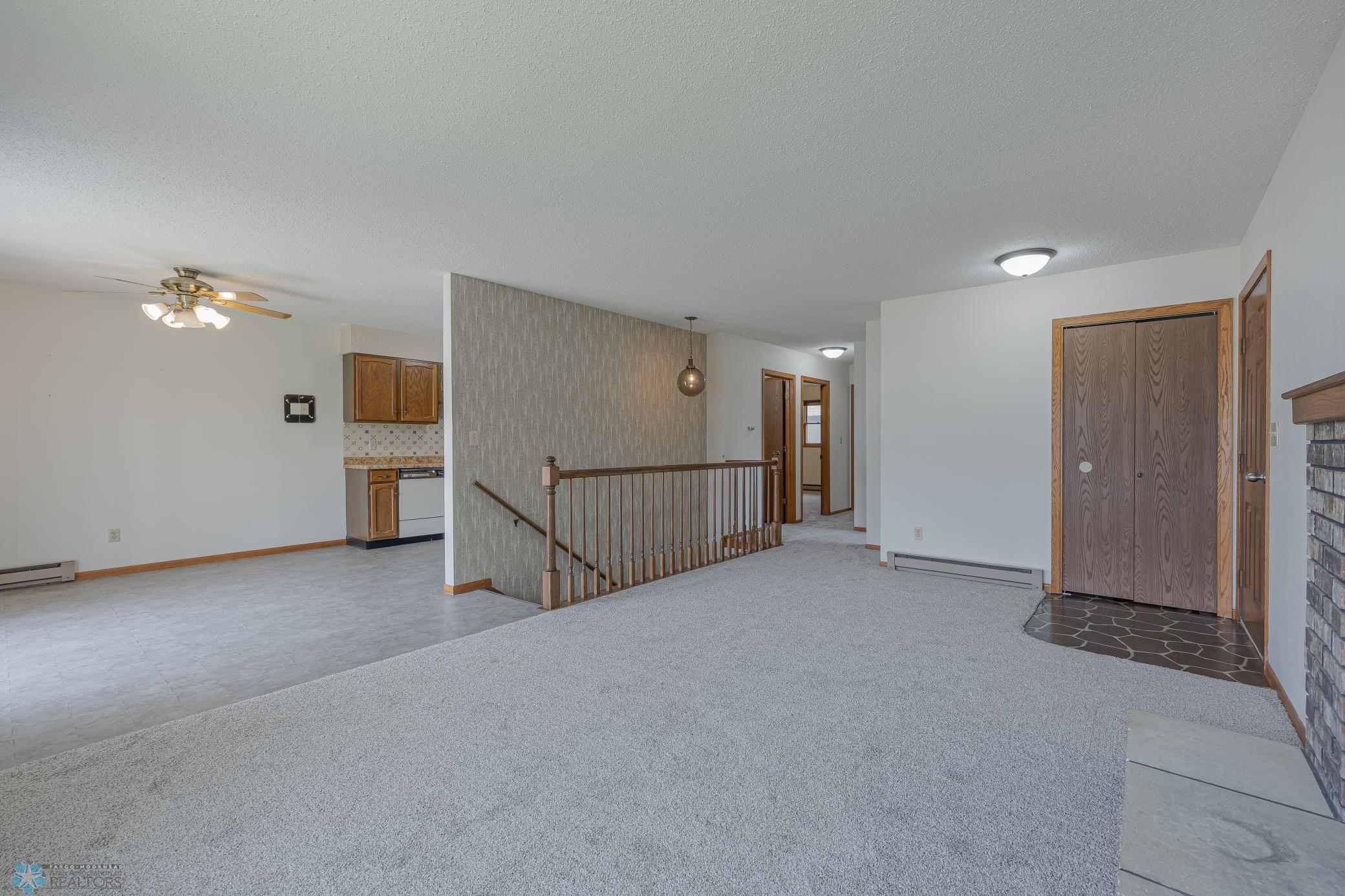 1139 19th Street, Moorhead, Minnesota image 4