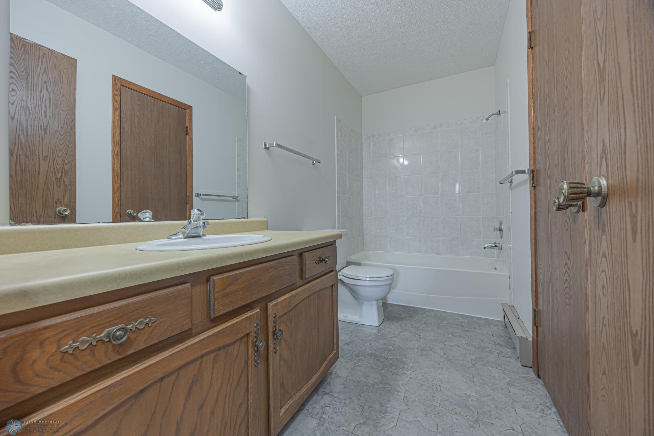 1139 19th Street, Moorhead, Minnesota image 14