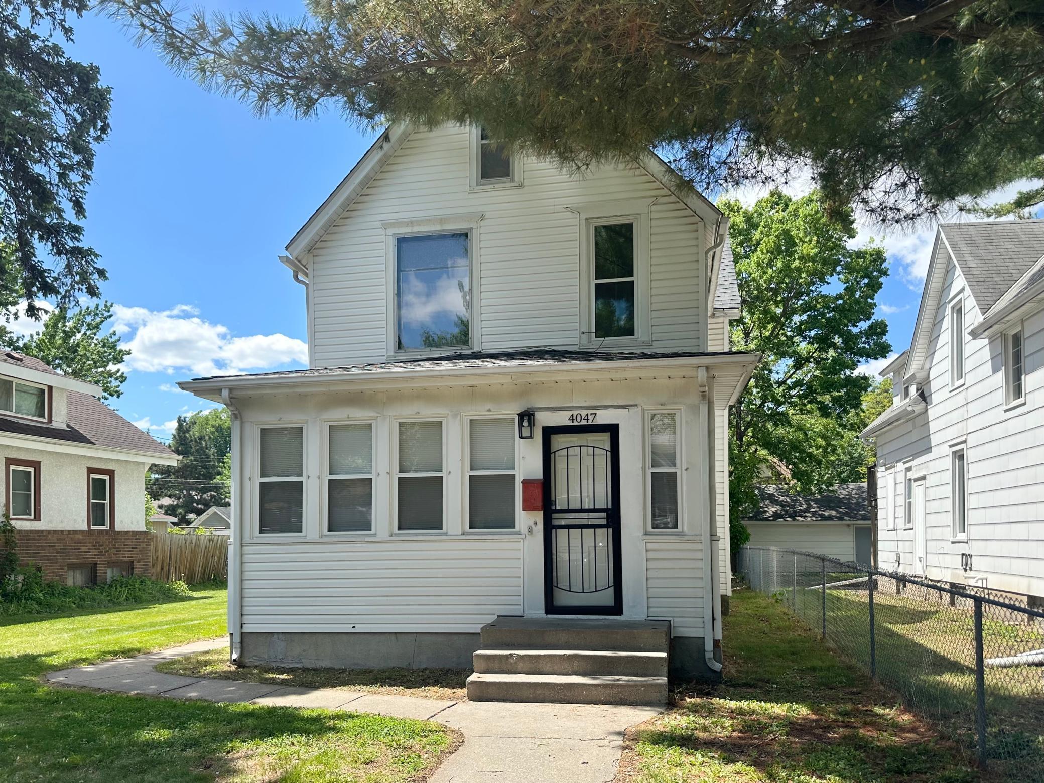 4047 Dupont Avenue, Minneapolis, Minnesota image 2