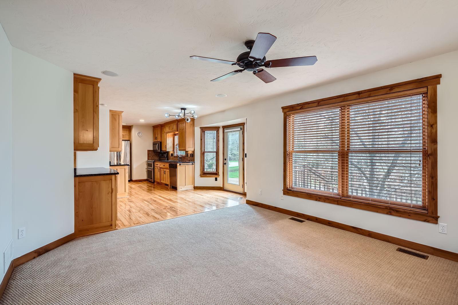 9599 Brookview Circle, Woodbury, Minnesota image 13