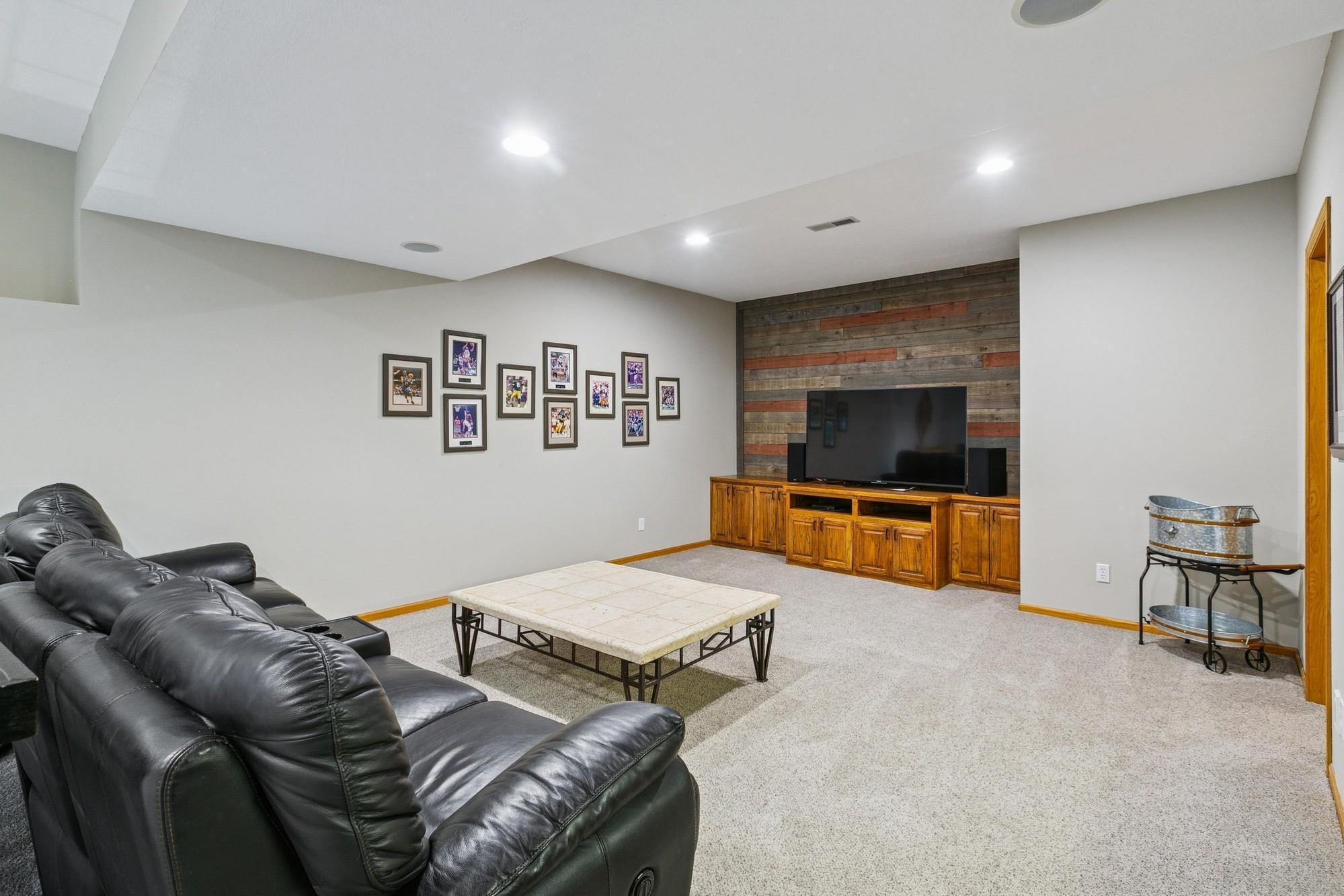 9259 Icosa Street, Lakeville, Minnesota image 27