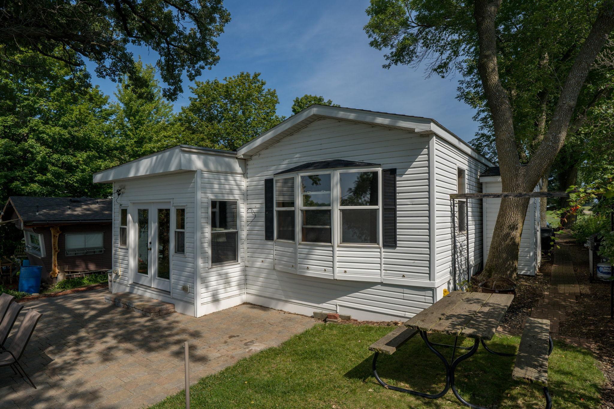 7006 Laura Lane, Saint Peter, Minnesota image 10