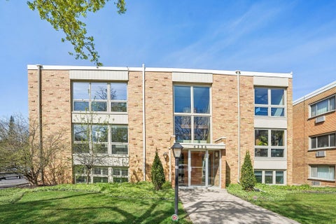 Condo For Sale - 4236 Upton Avenue<br/> Minneapolis, MN 55410